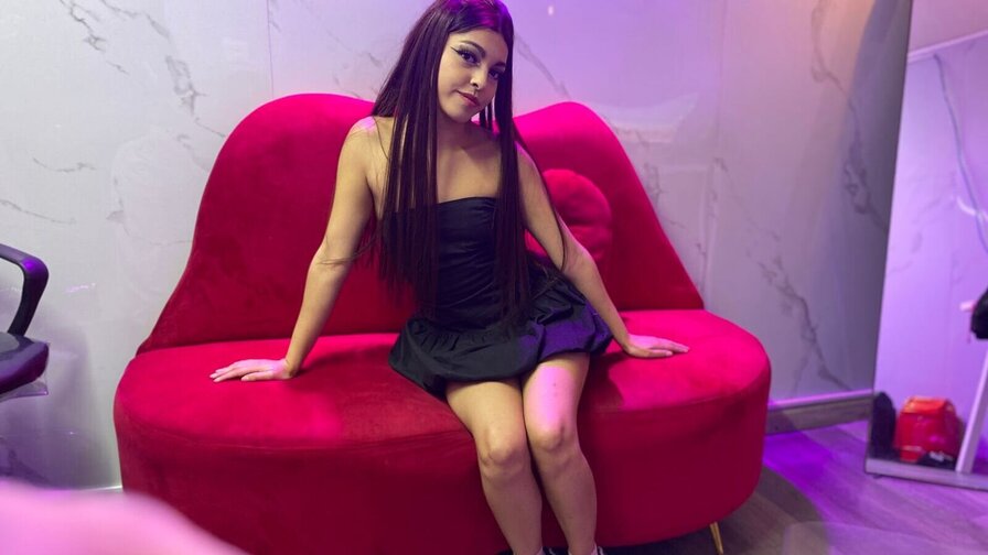 DapneAdams